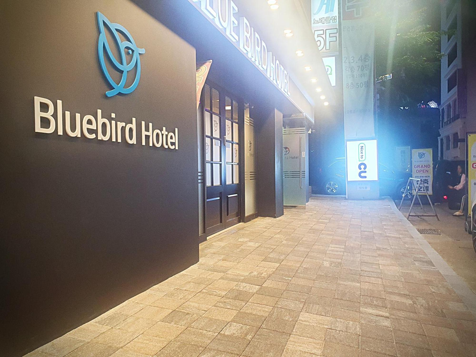 Bluebird Hotel Inczhon Zewnętrze zdjęcie